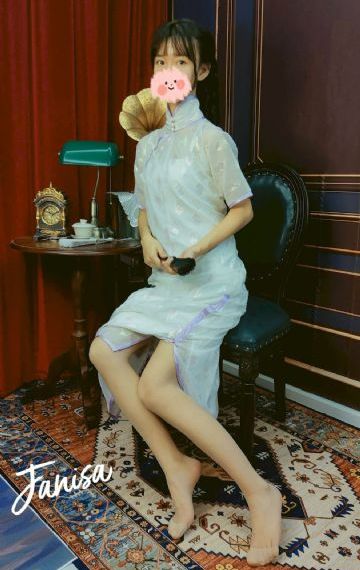 揉我胸啊嗯～出白浆